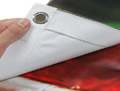 个旧喷绘和刀刮布的工艺区别。